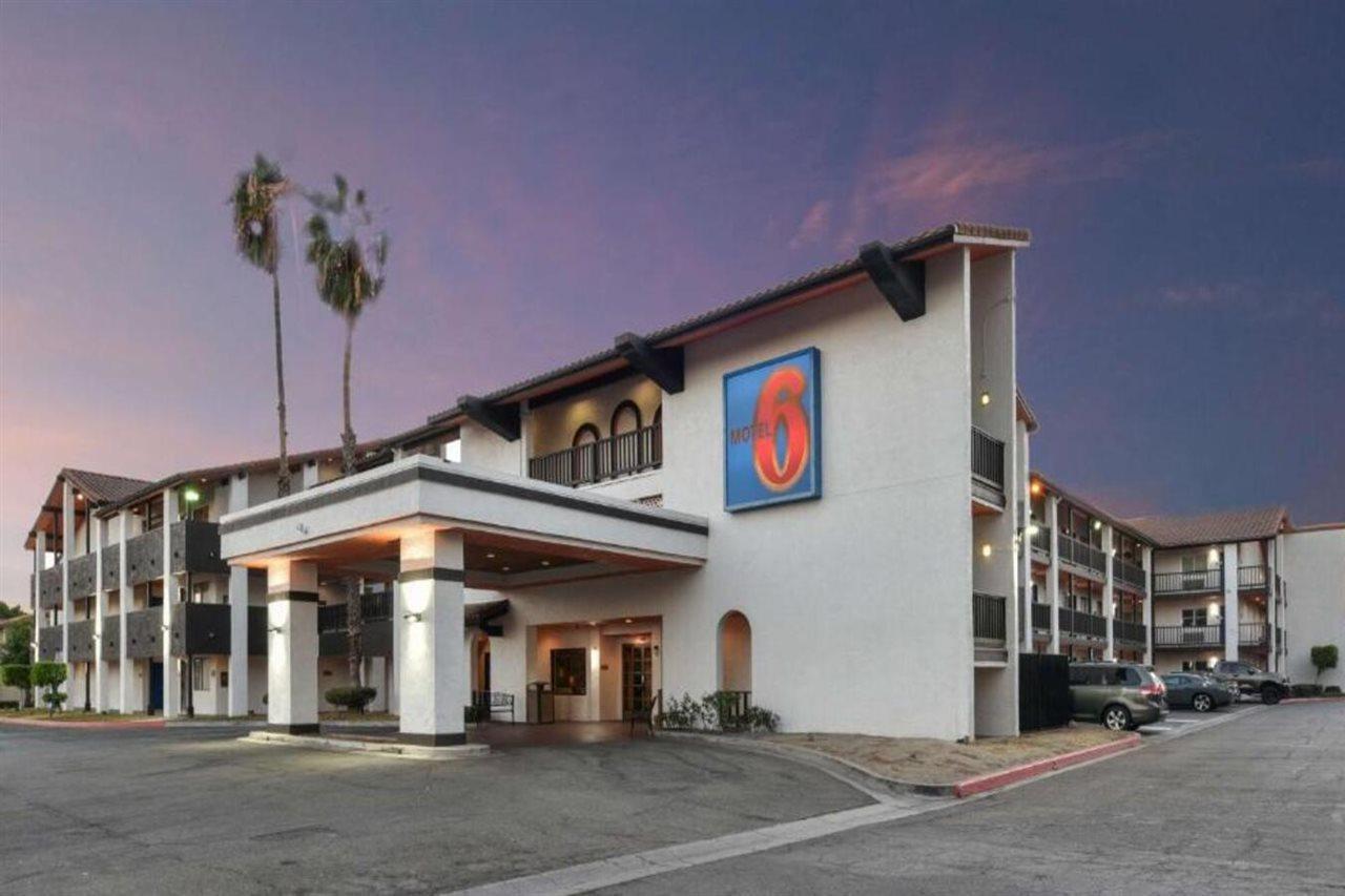 Motel 6 Ontario Ca Convention Center Airport Luaran gambar