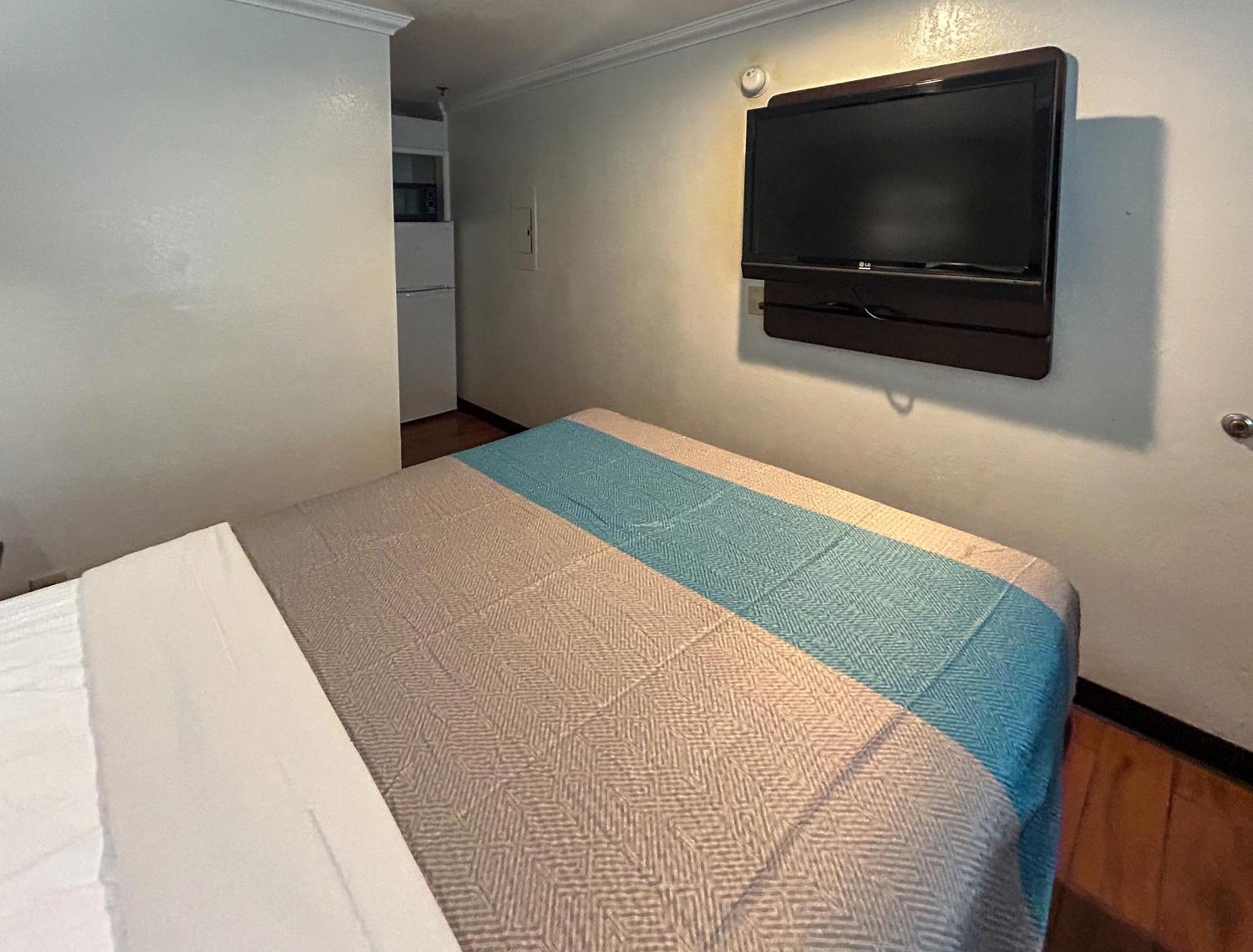 Motel 6 Ontario Ca Convention Center Airport Luaran gambar
