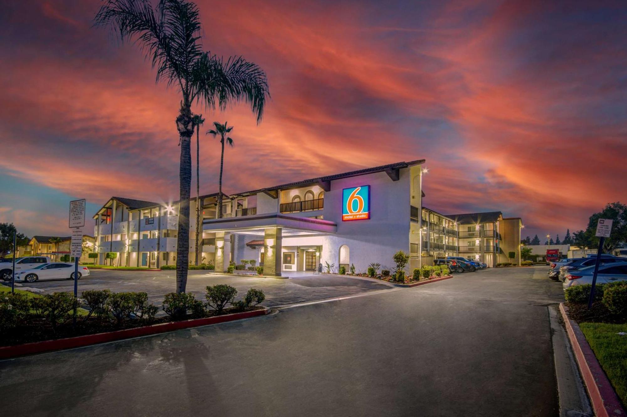 Motel 6 Ontario Ca Convention Center Airport Luaran gambar